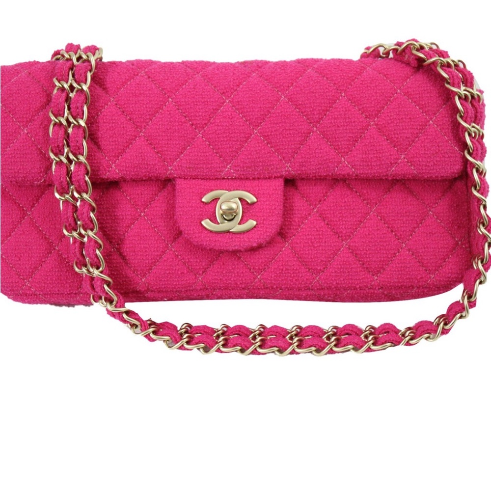NWT CHANEL 🦄💕RARE Hot Pink East West Rectangular Tweed Boucle Flap Matte Gold HW